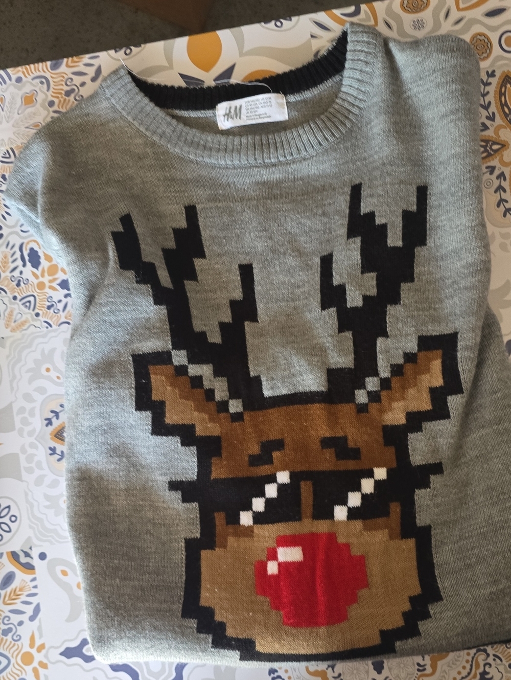 H&M Men's Grey Crewneck Sweater with Pixel Reindeer Graphic